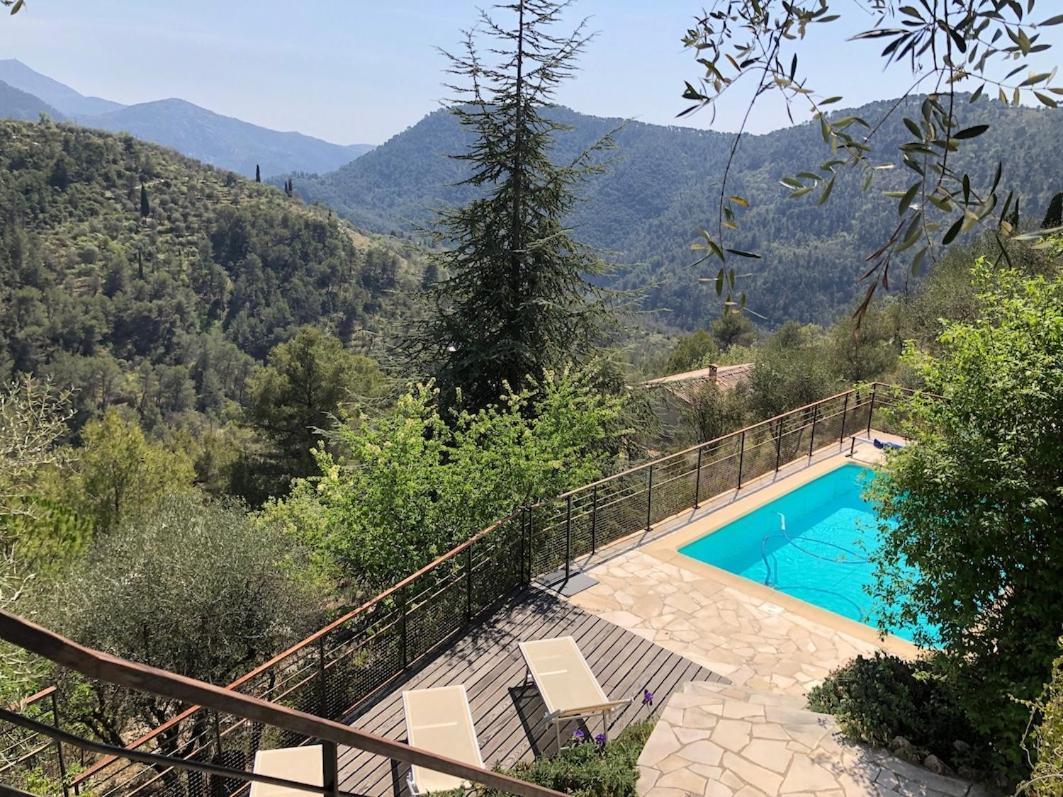 Les Figaires Villa L'Escarene Luaran gambar