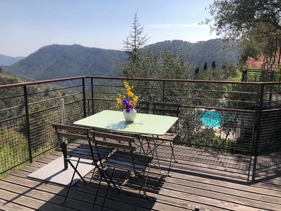 Les Figaires Villa L'Escarene Luaran gambar
